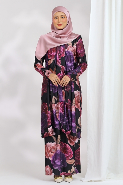 BWFW, "Hajj" series - Warda